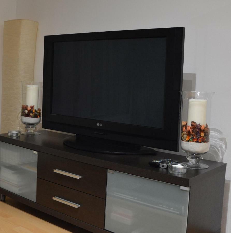 Apartman Zderadova Brno Exteriör bild