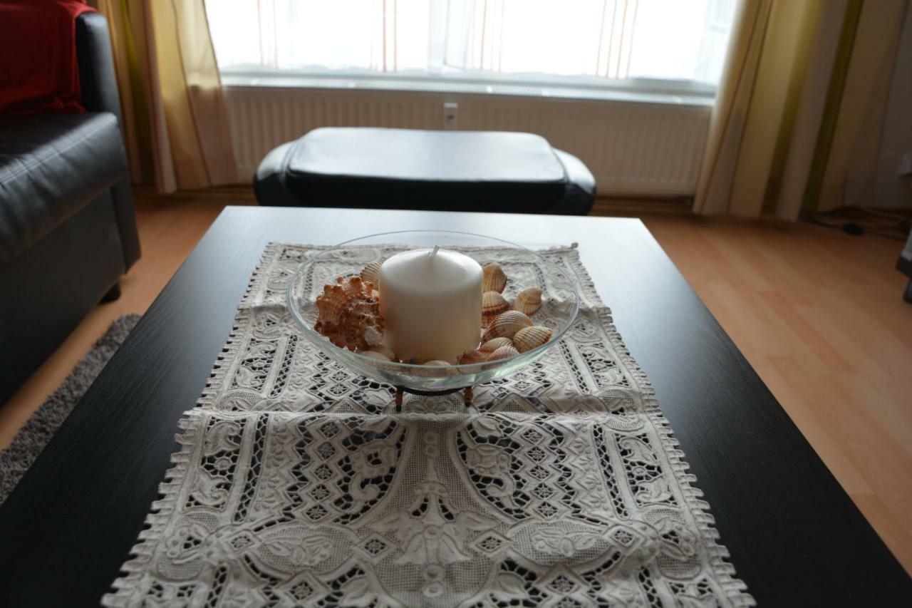 Apartman Zderadova Brno Exteriör bild