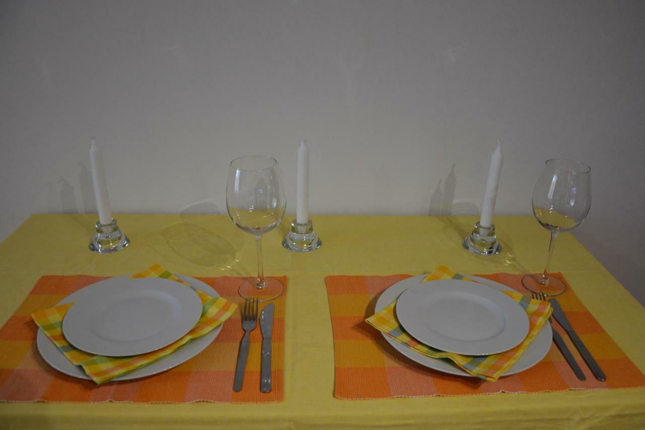 Apartman Zderadova Brno Exteriör bild